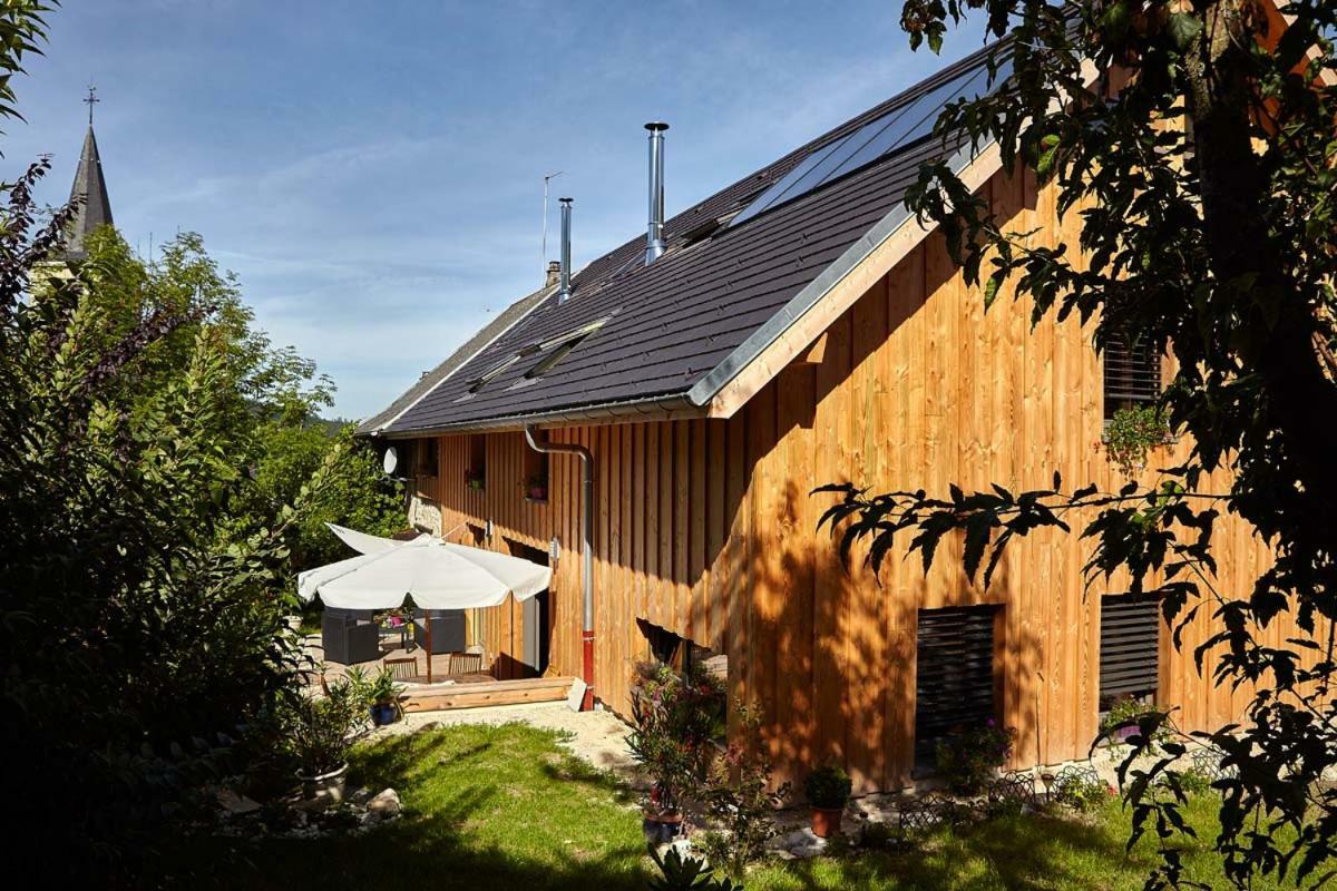La Maison Des Coeurs Attignat-Oncin Eksteriør billede