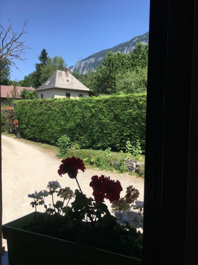 La Maison Des Coeurs Attignat-Oncin Eksteriør billede
